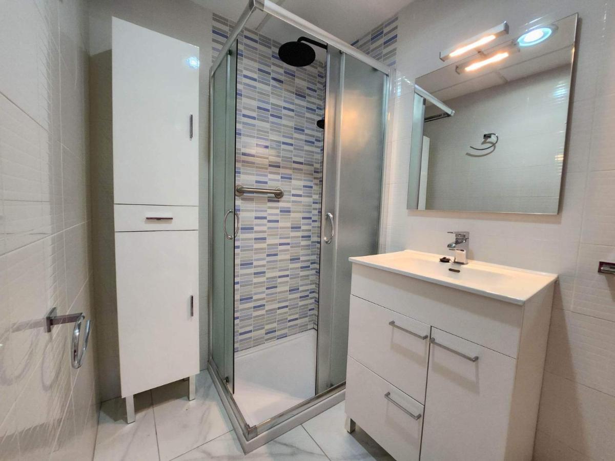 Apartament Lemon Торевиеха Екстериор снимка