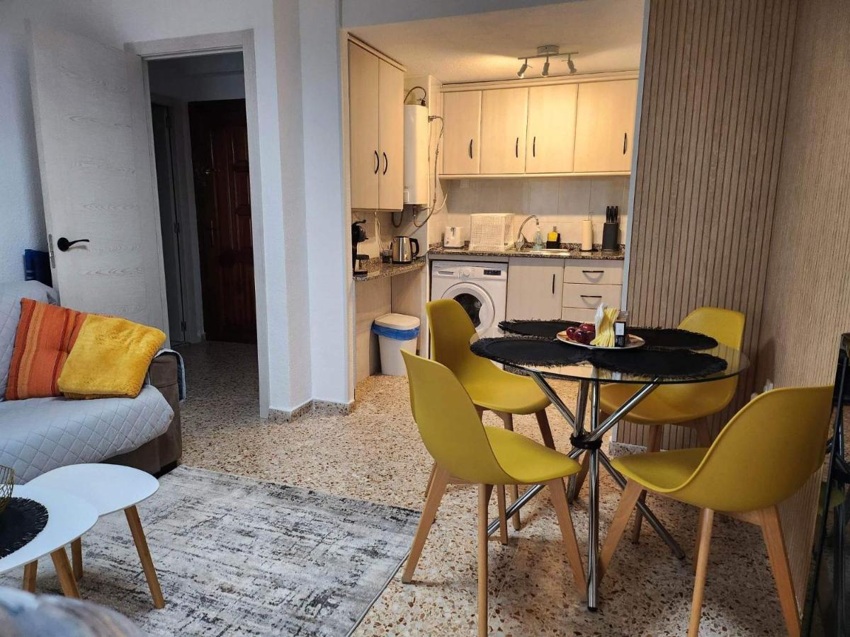 Apartament Lemon Торевиеха Екстериор снимка